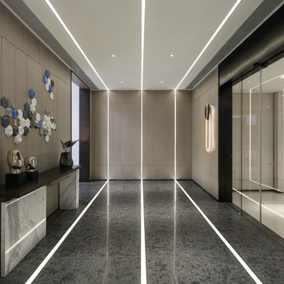 Prezzo buono Lunghezza su ordinazione 1m 2m della decorazione LED di profilo di alluminio domestico della striscia 3m in linea