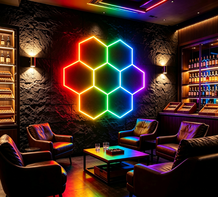 Prezzo buono Sistema di illuminazione del soffitto modulare a nido di miele RGB LED Light Esagonale Progettato per ufficio garagio palestra officina e facile montaggio In linea