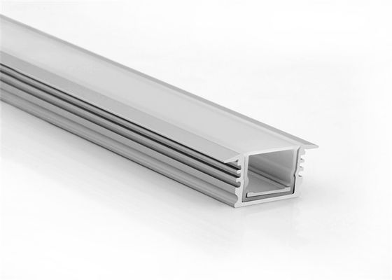 Il profilo di alluminio principale impermeabile IP65 ha messo l'installazione per il bagno