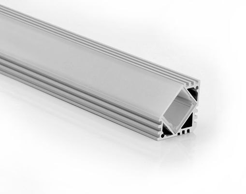 I profili per le strisce principali W19.9mm*H19.9mm IP65 impermeabilizzano la lunghezza di Manica 2m del LED per illuminazione d'angolo