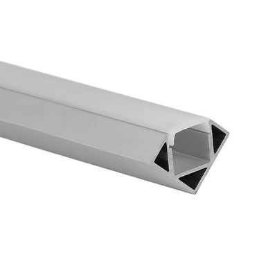 Il canale di alluminio principale ha montato 6063 il profilo di alluminio d'angolo di t5 2.5m LED