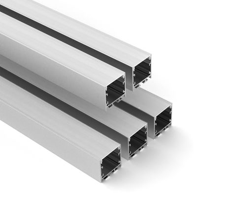 6063 T5 hanno condotto la larghezza IP44 di Manica leggero 12mm della striscia con la copertura glassata PC