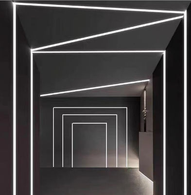 Il soffitto principale di alluminio di profilo del pannello di carta e gesso del diffusore 6063 del pc ha messo il montaggio lineare della luce della camera di equilibrio